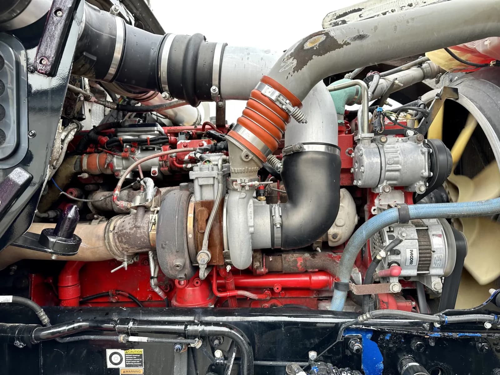 2011 Kenworth W900 — photo 12