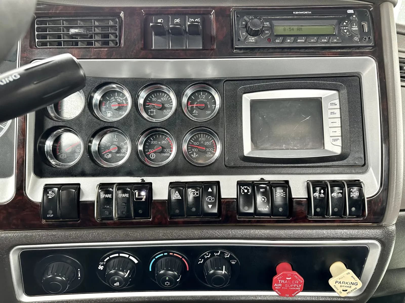 2011 Kenworth W900 — photo 17