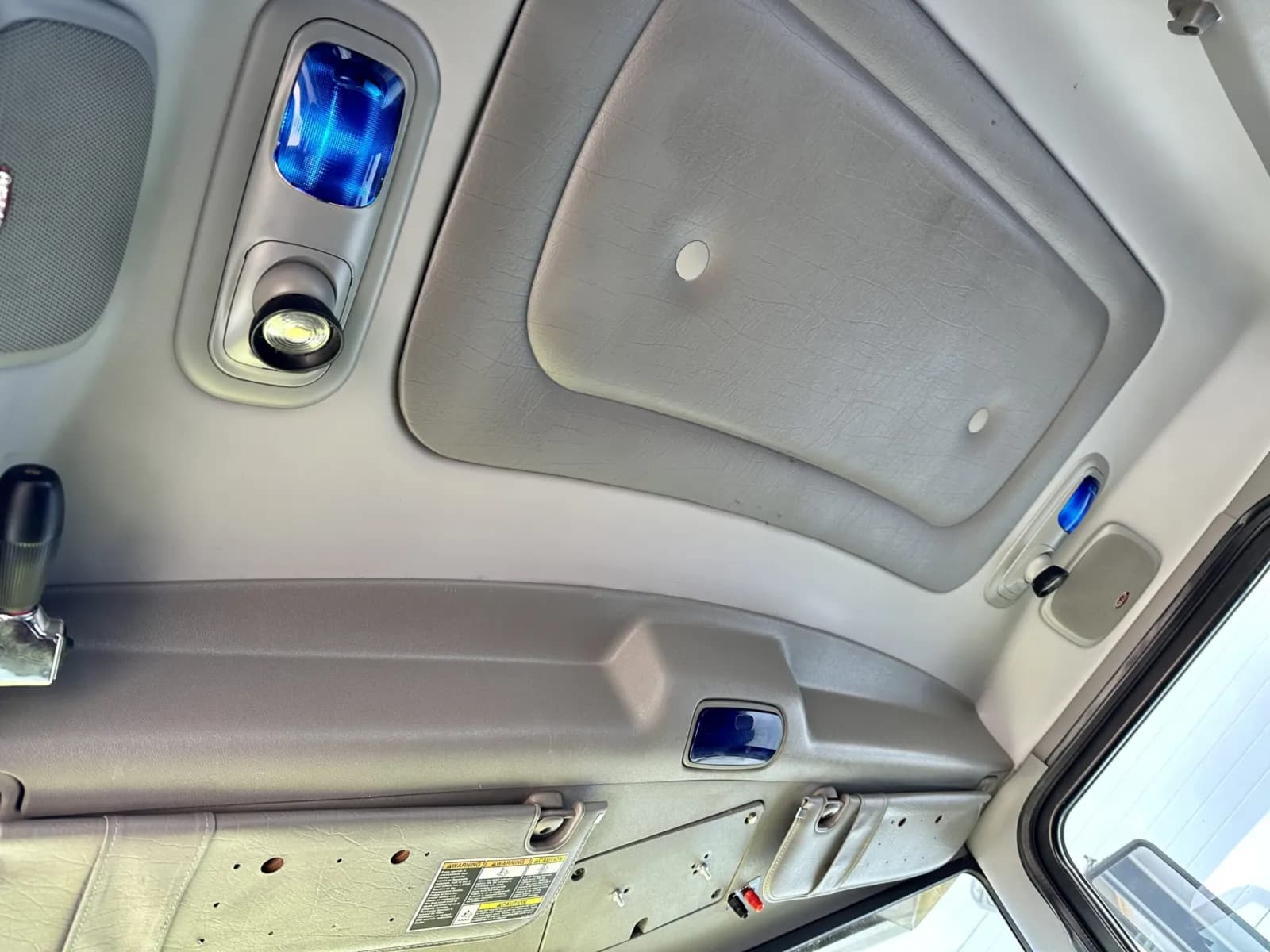 2014 Peterbilt 389 — photo 22