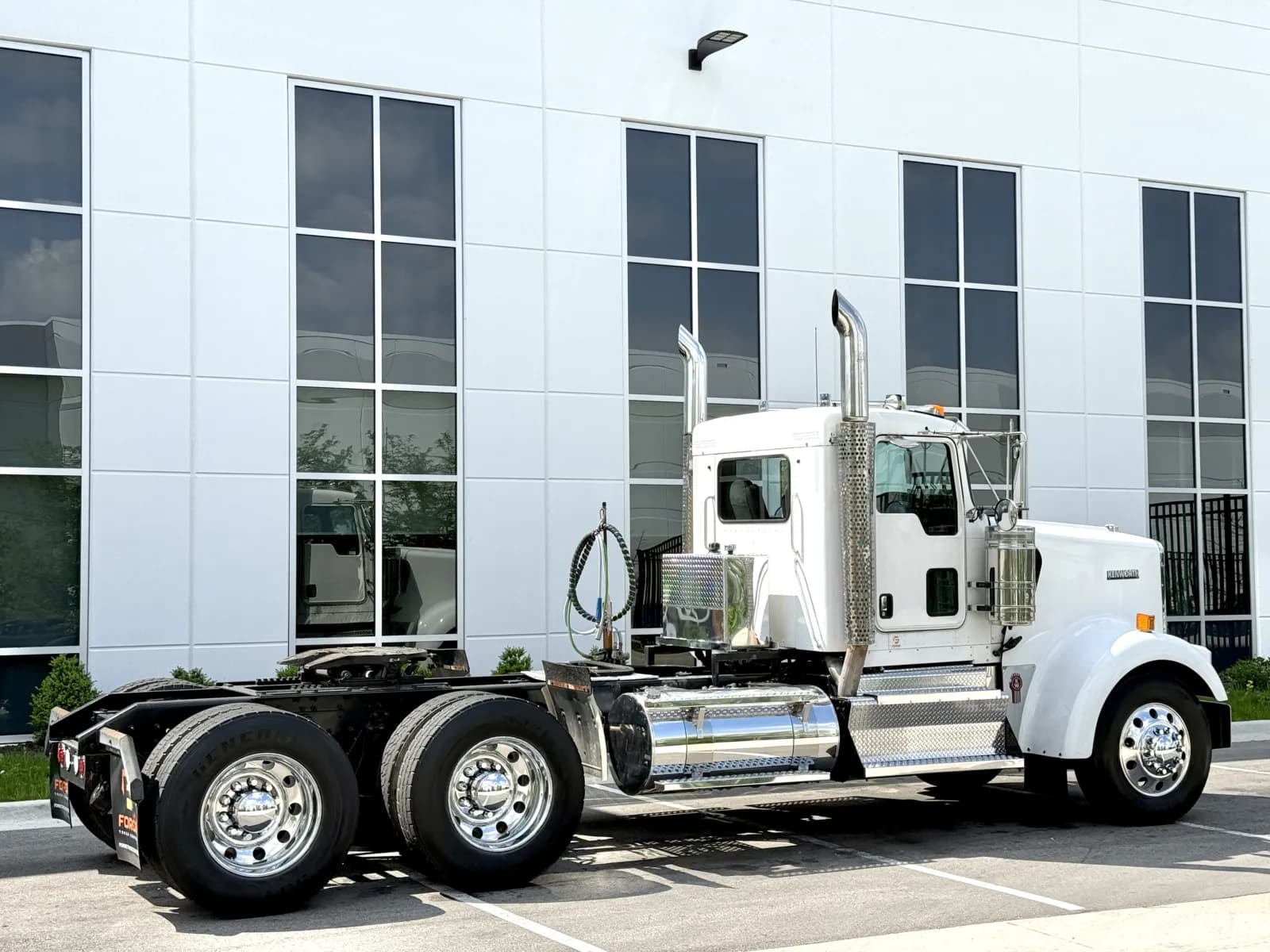 2015 Kenworth W900 — photo 5