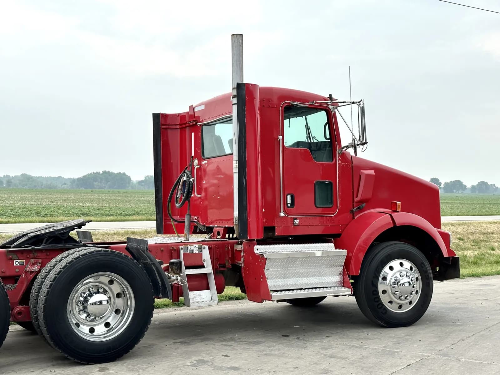 2012 Kenworth T800 — photo 7