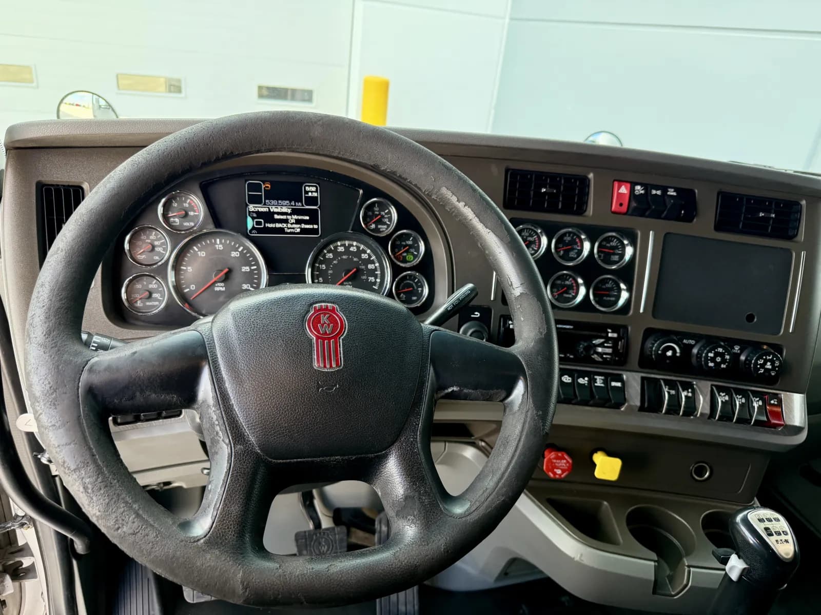 2018 Kenworth T880 — photo 16