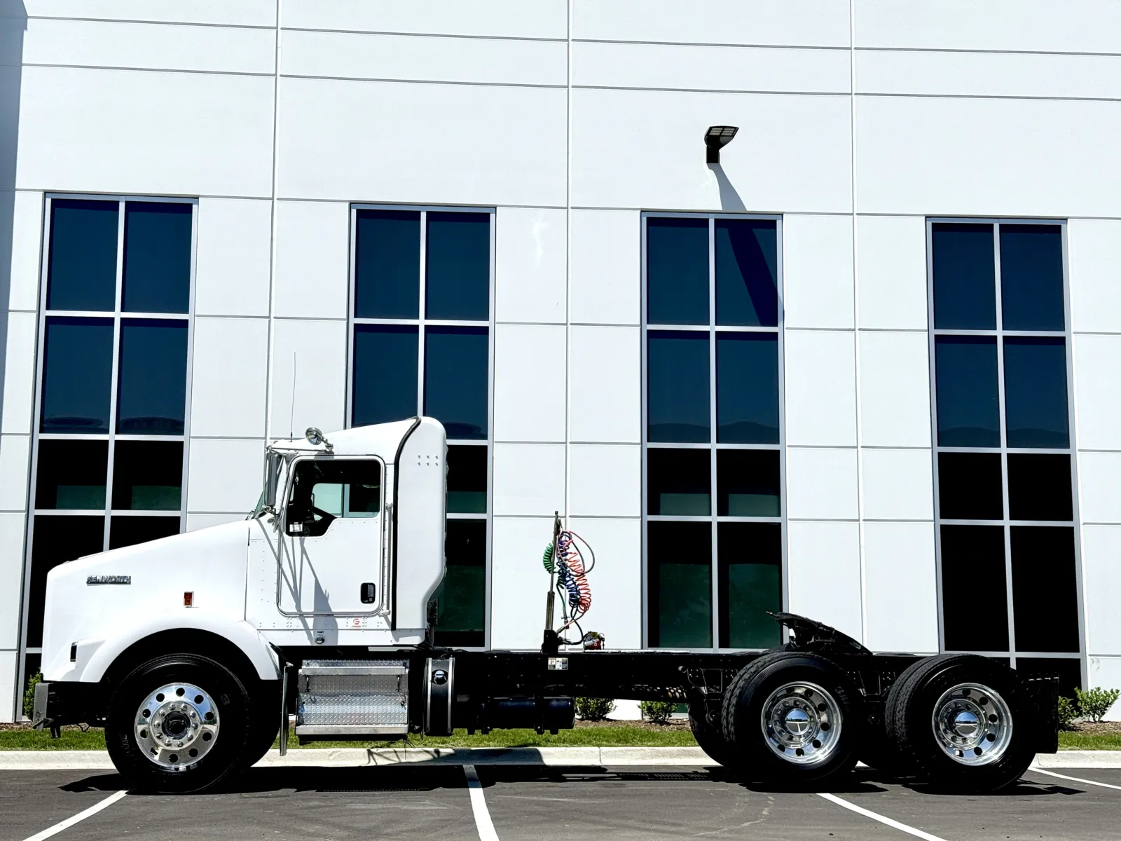 2020 Kenworth T800 — photo 4