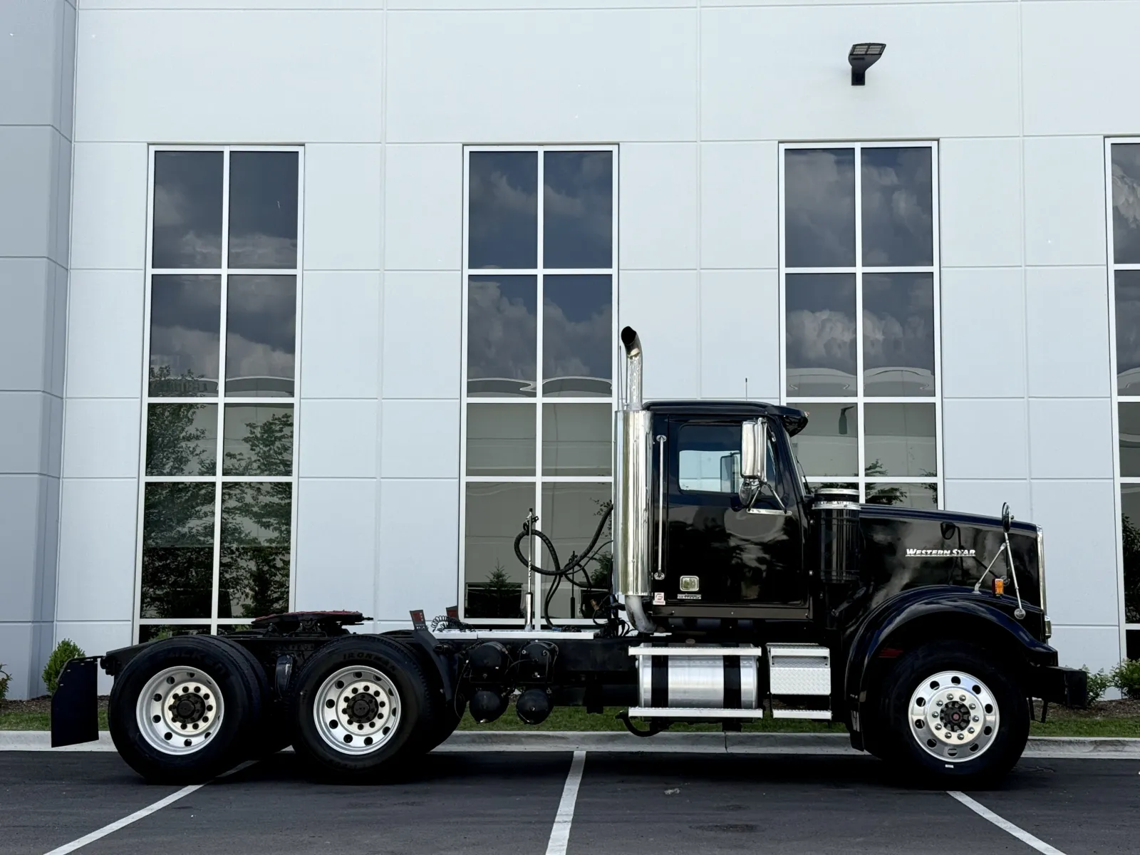 2017 Western Star 4900 — photo 3