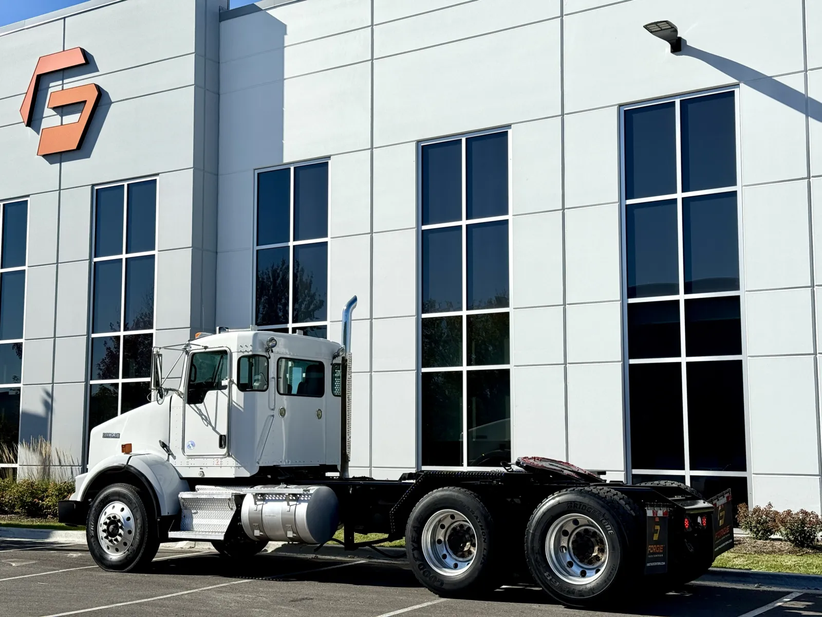 2019 Kenworth T800 — photo 6