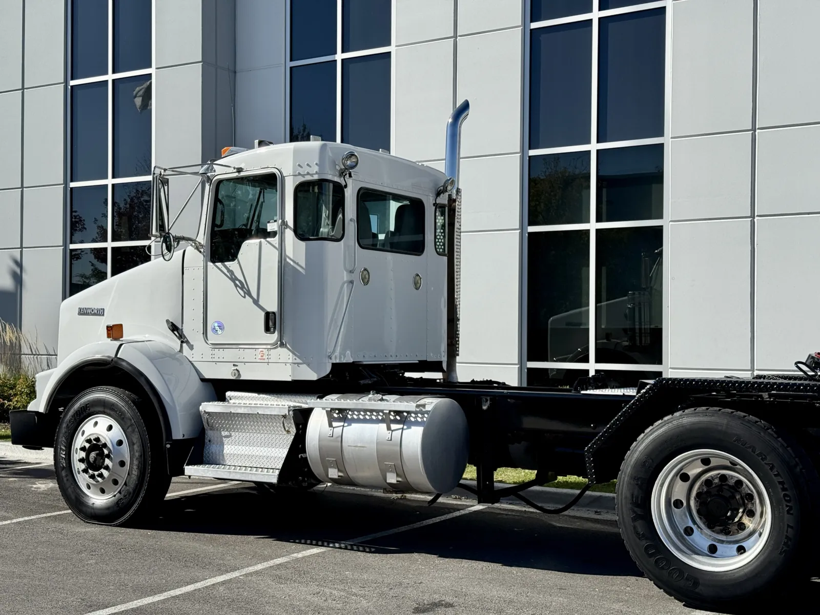 2019 Kenworth T800 — photo 8