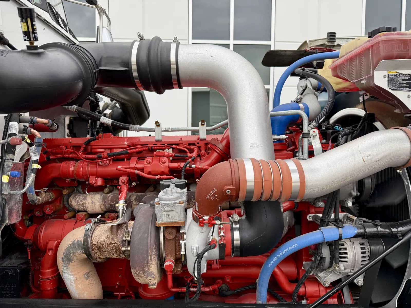 2023 Peterbilt 389 — photo 13