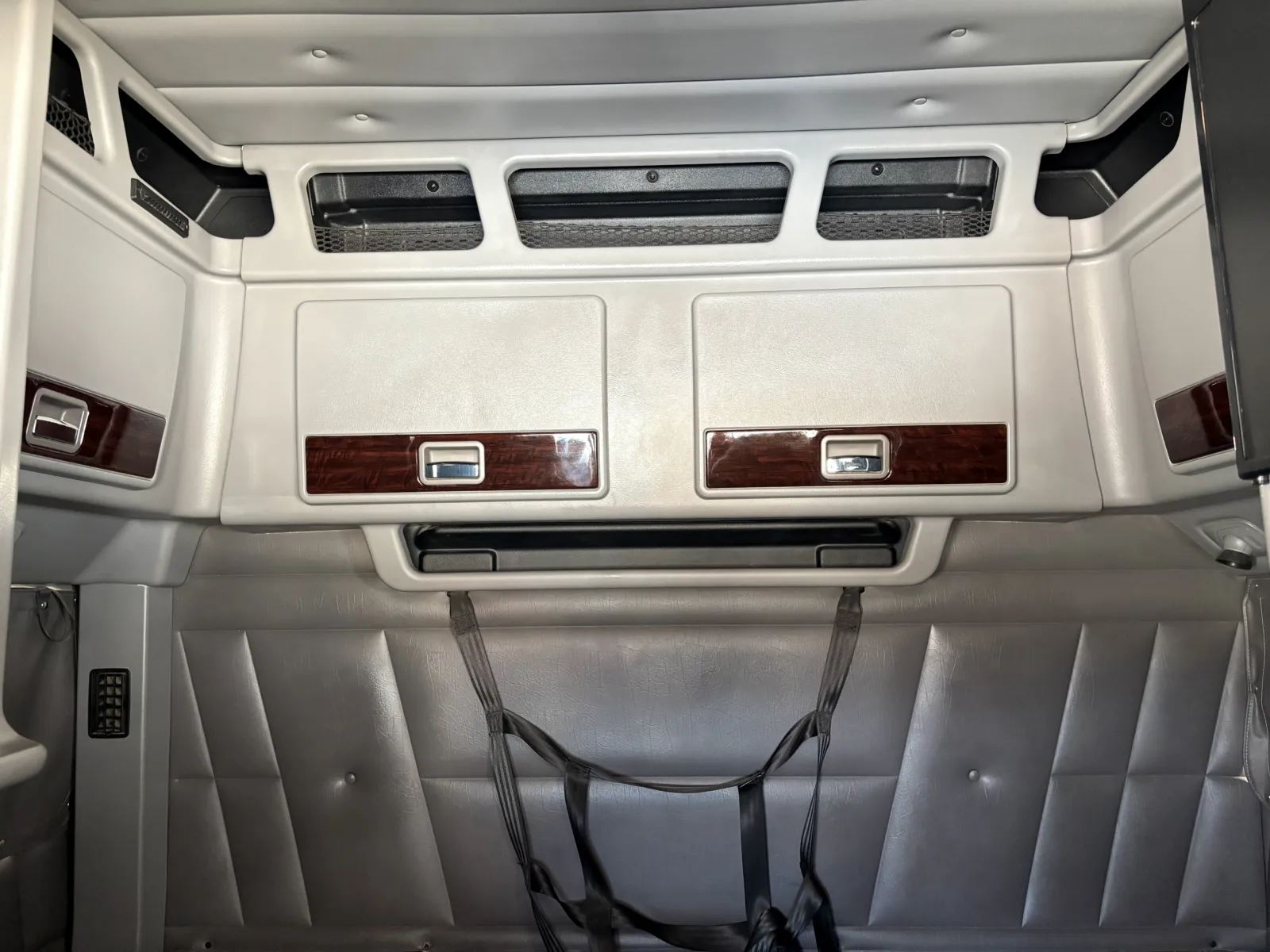 2021 Peterbilt 389 — photo 23