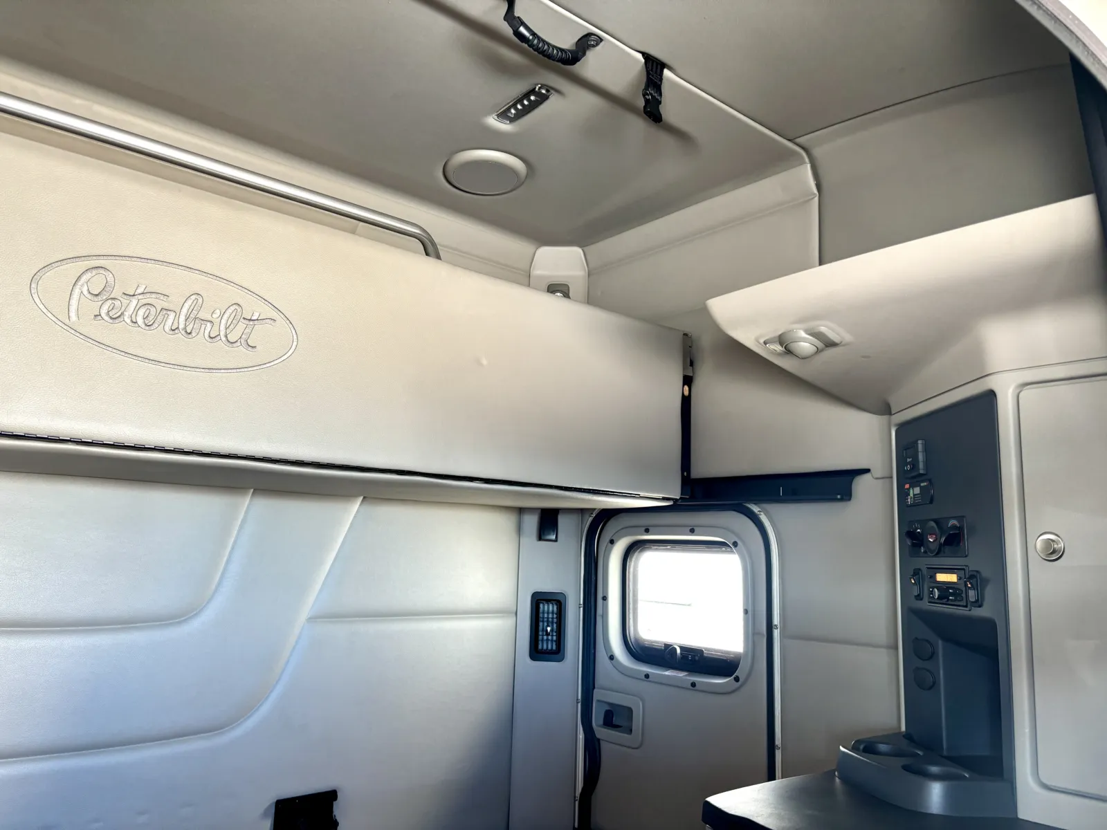 2024 Peterbilt 567 — photo 22