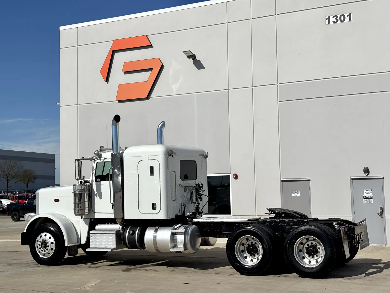 2015 Peterbilt 389 — photo 6