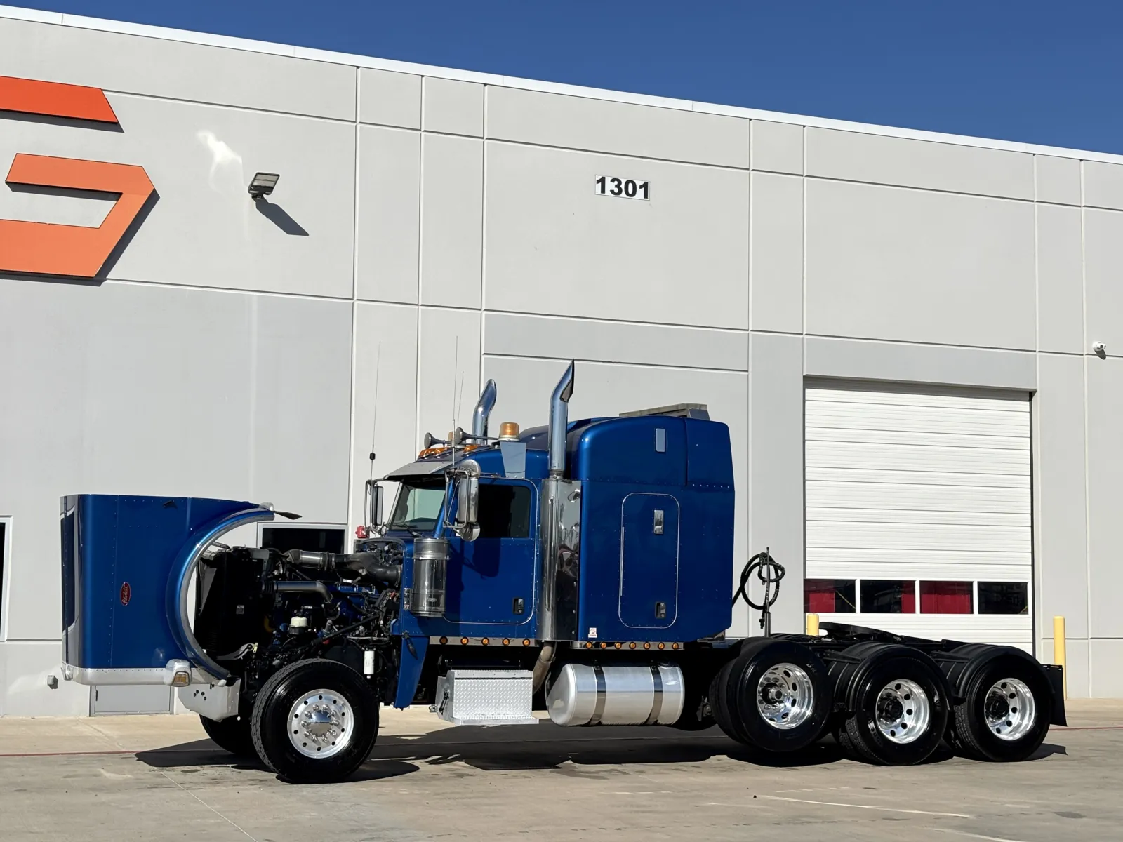 2018 Peterbilt 389 — photo 10