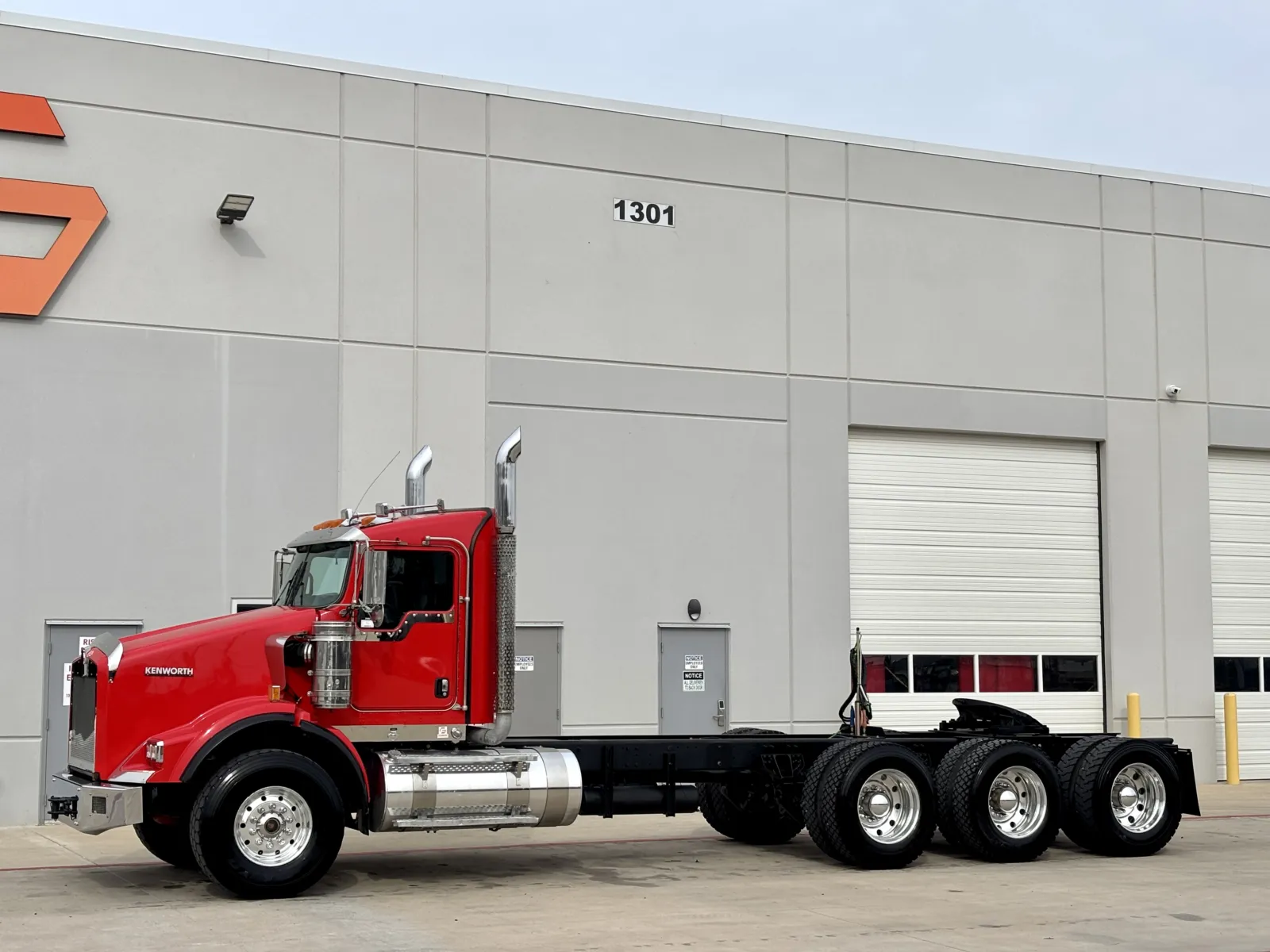 2020 Kenworth T800 — photo 2