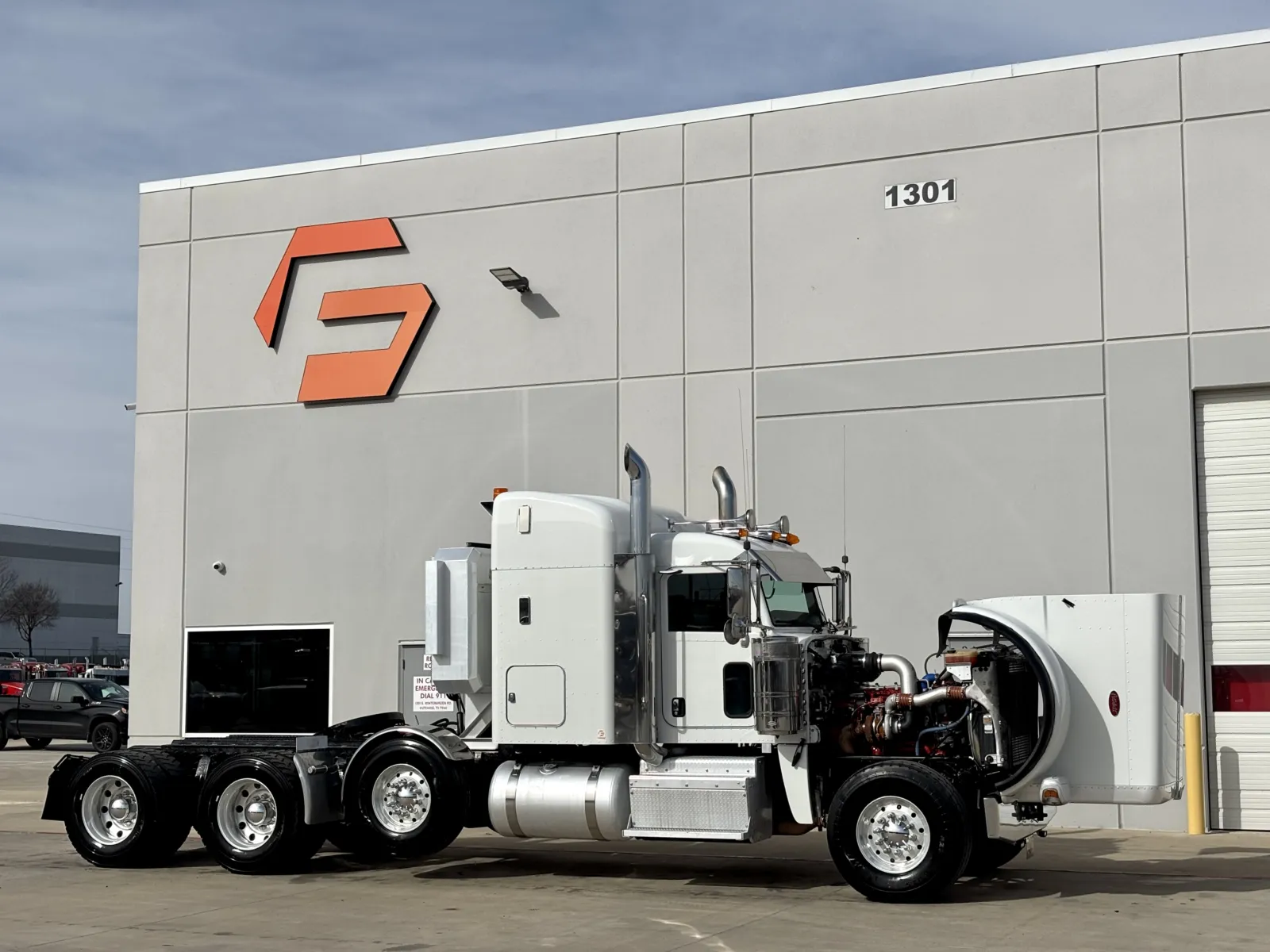 2017 Peterbilt 389 — photo 9