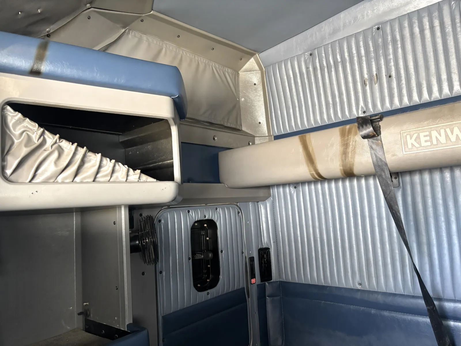 2020 Kenworth T800 — photo 22