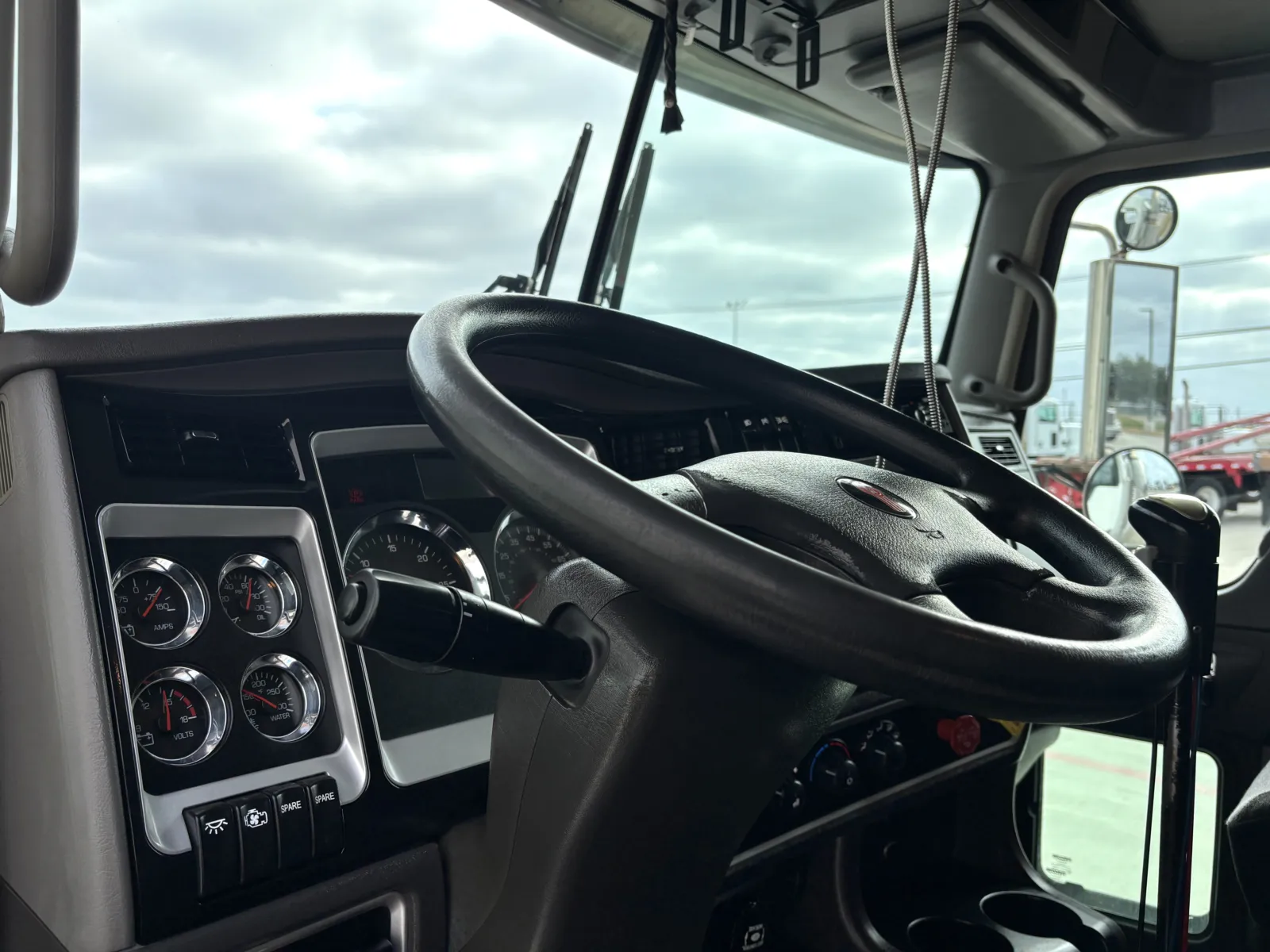 2017 Kenworth T800 — photo 15