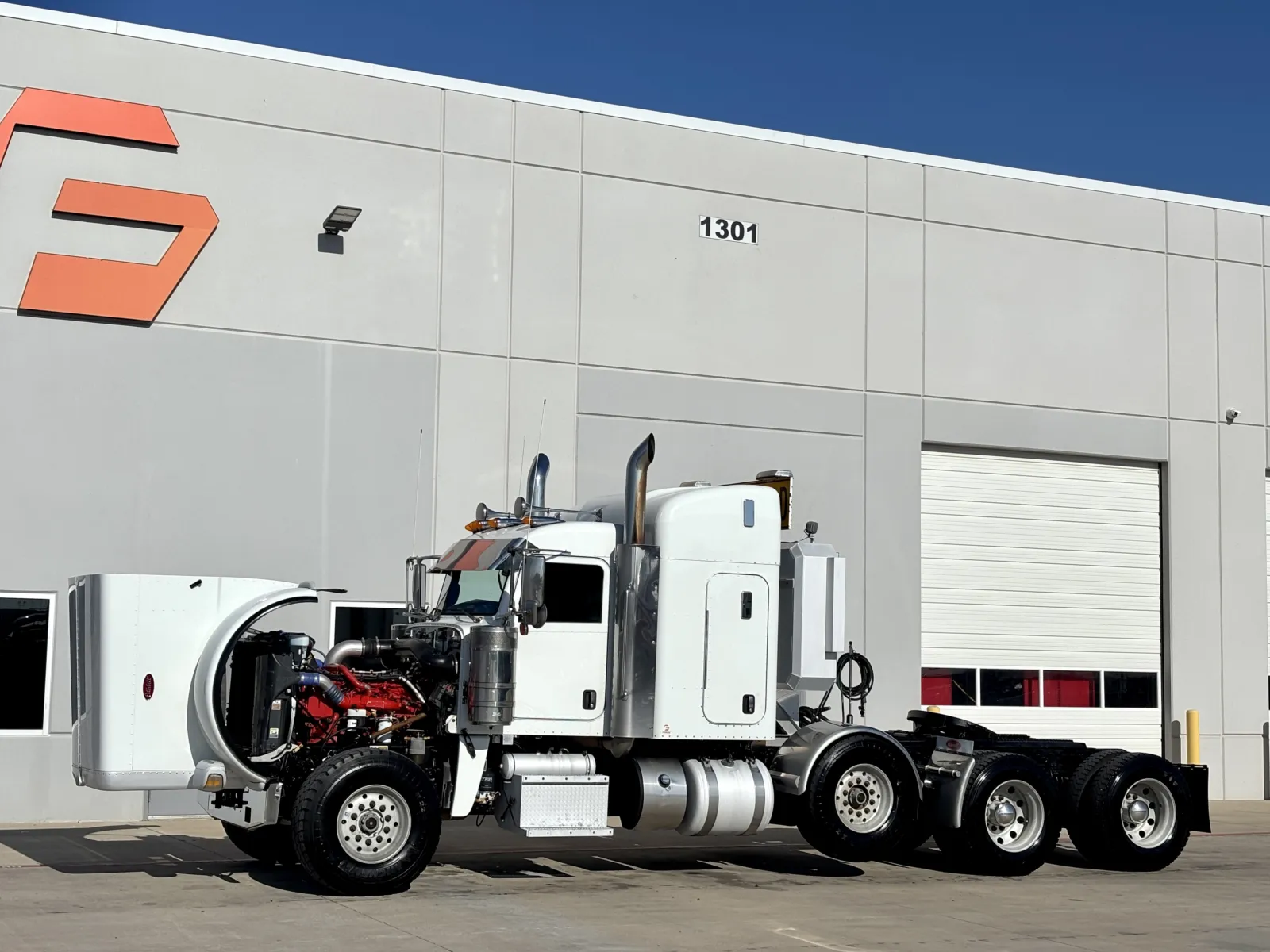 2017 Peterbilt 389 — photo 10