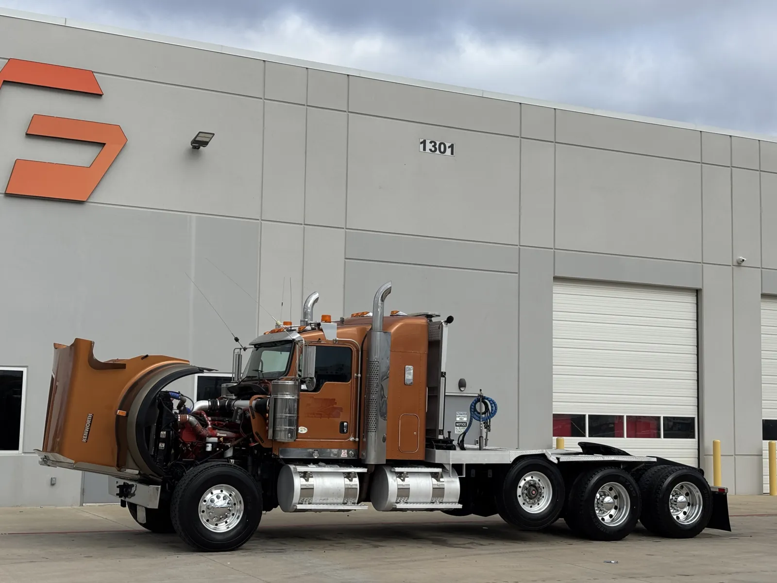 2012 Kenworth W900 — photo 10