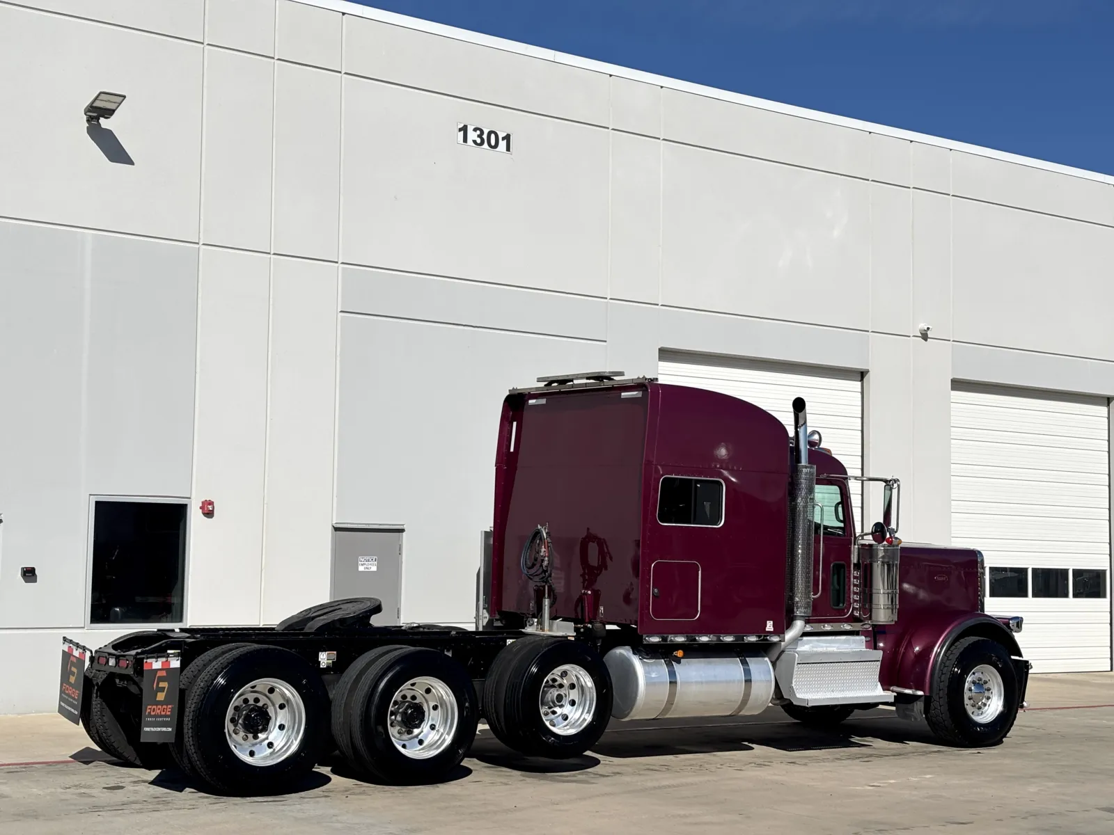 2024 Peterbilt 389 — photo 5