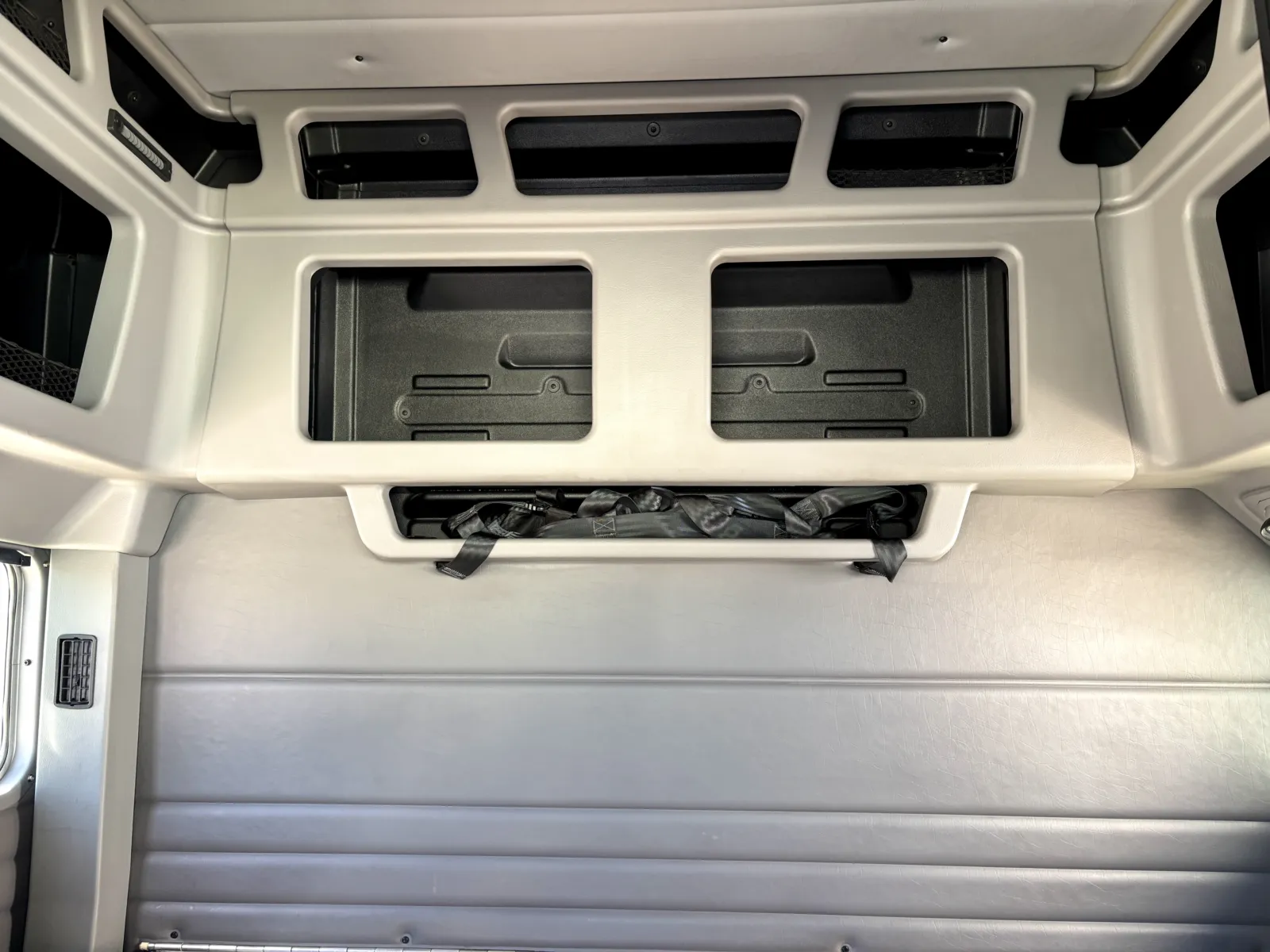 2024 Peterbilt 389 — photo 23