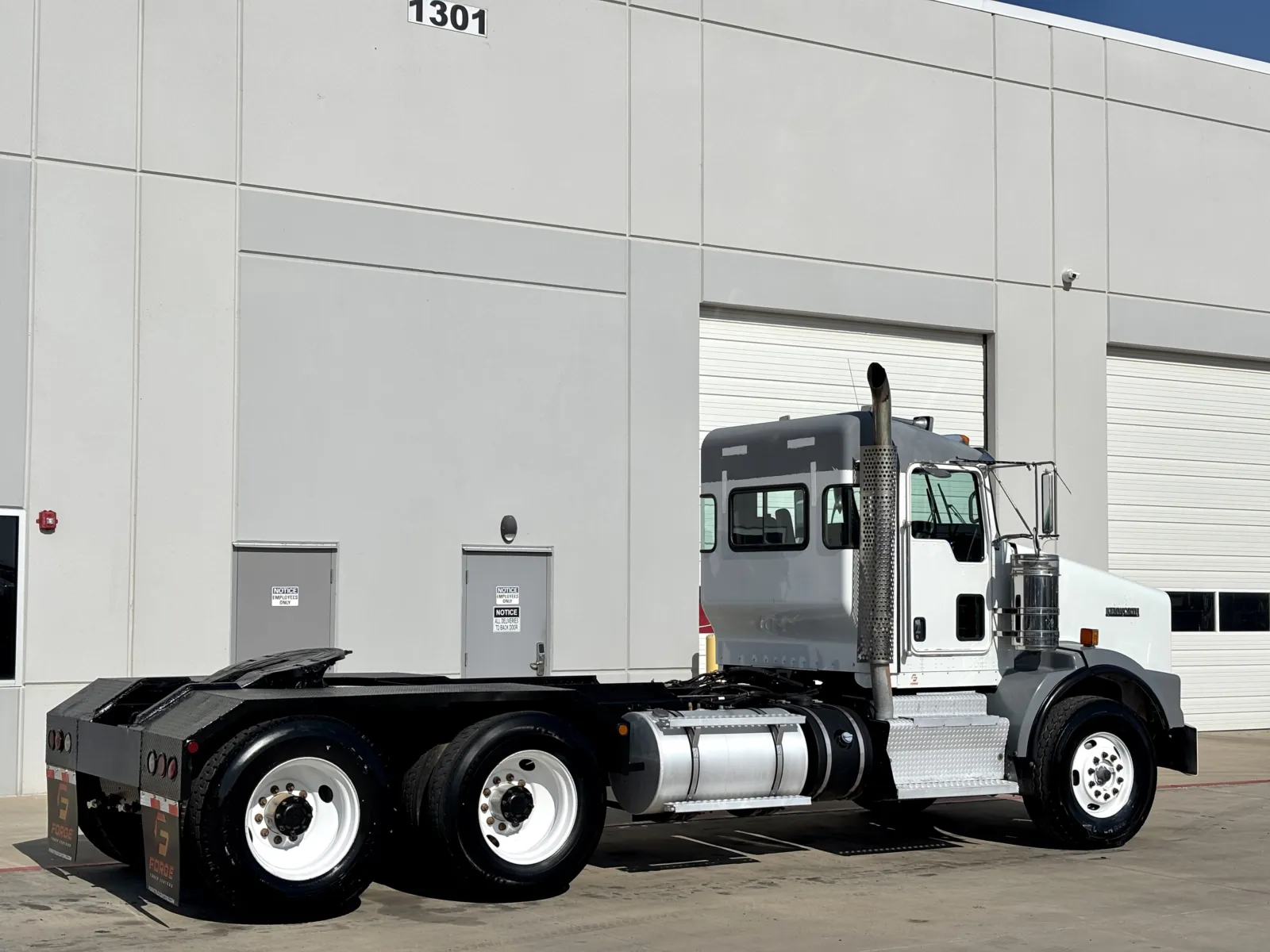 2012 Kenworth T800 — photo 5