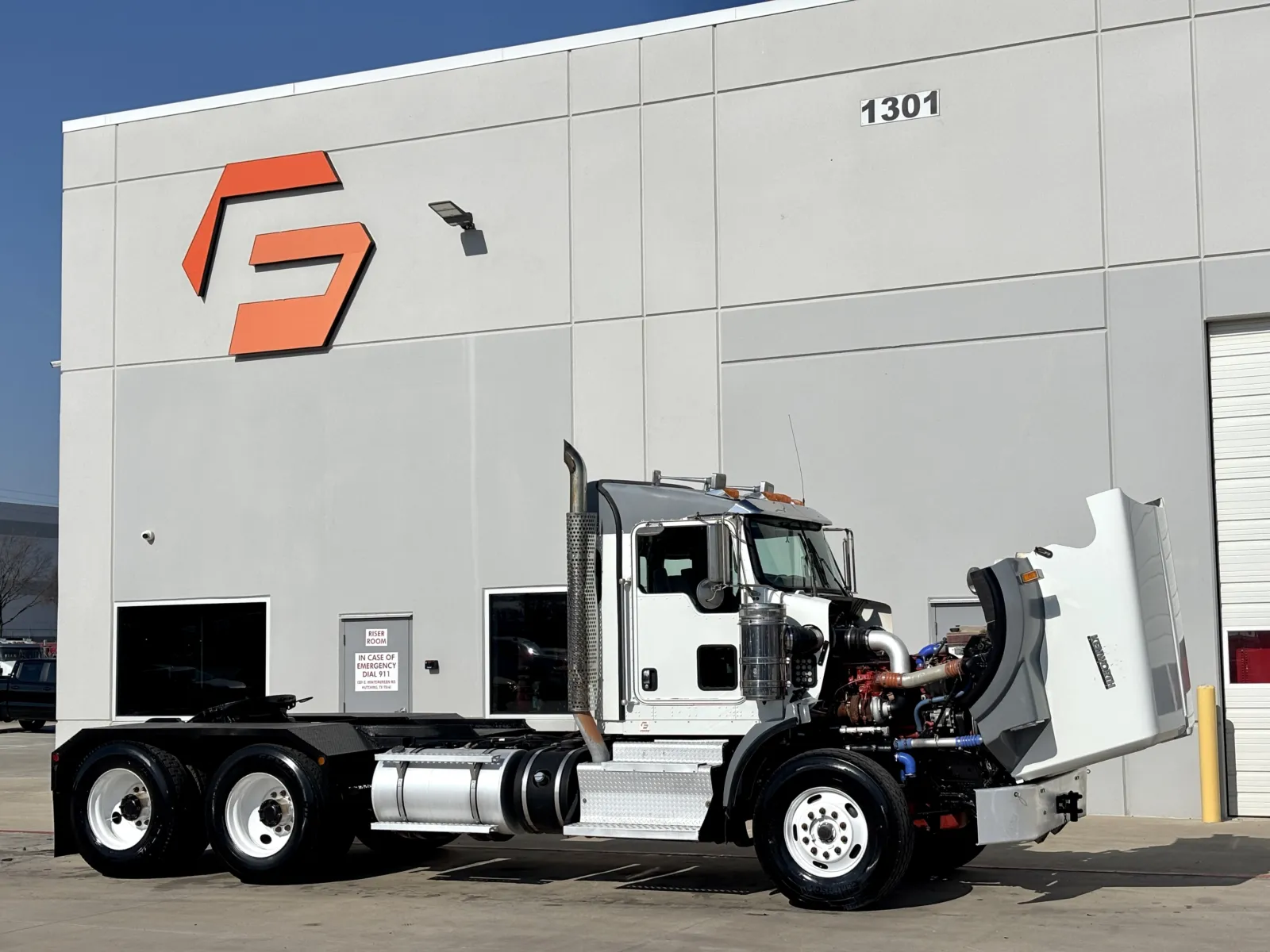 2012 Kenworth T800 — photo 9