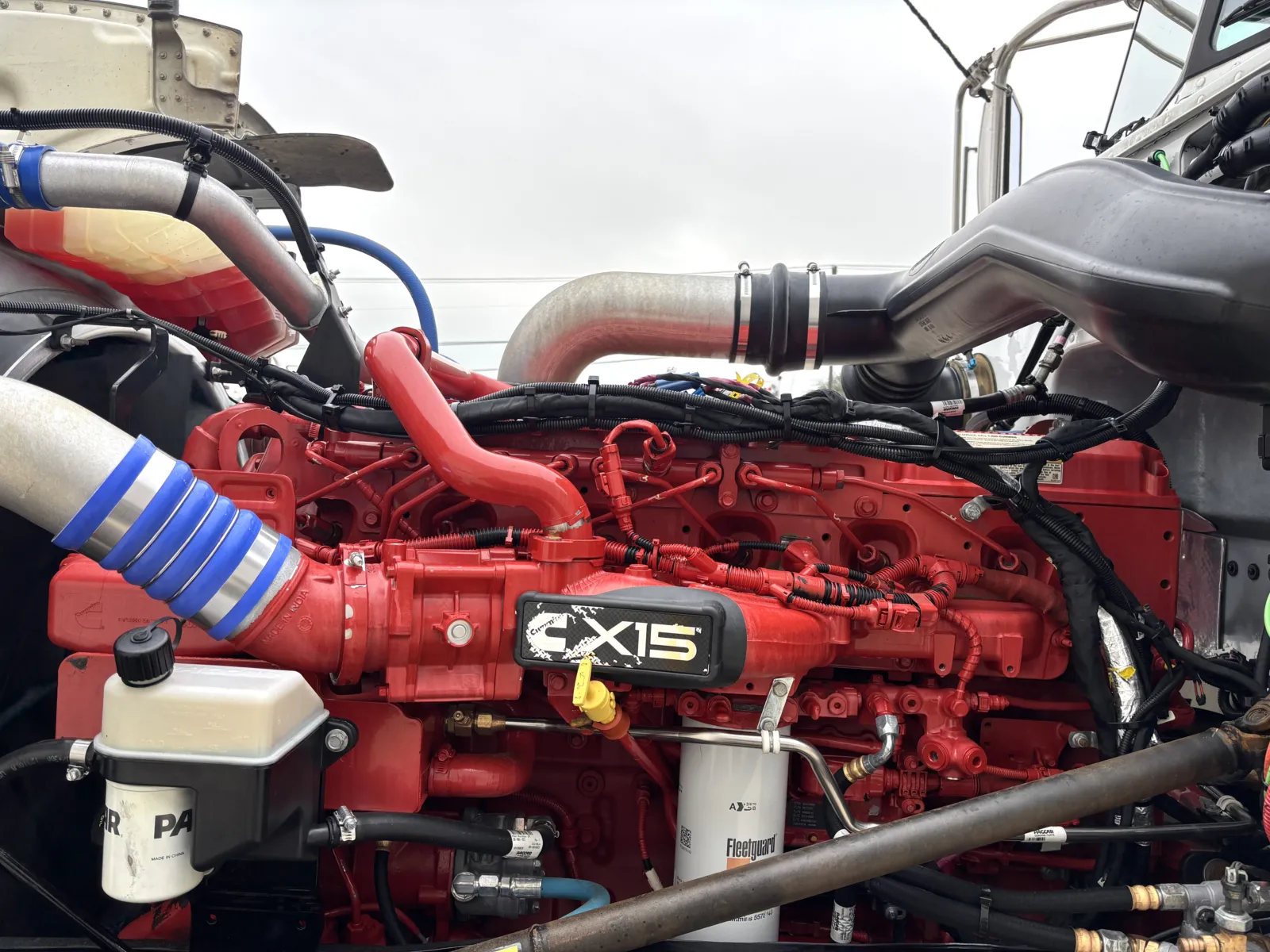 2023 Peterbilt 389 — photo 13