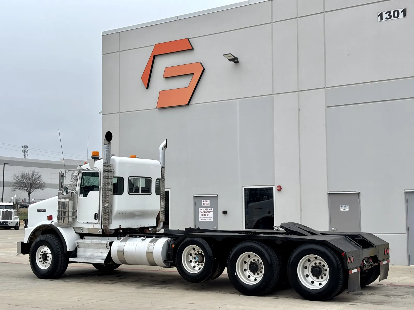 2009 Kenworth T800 — photo 6
