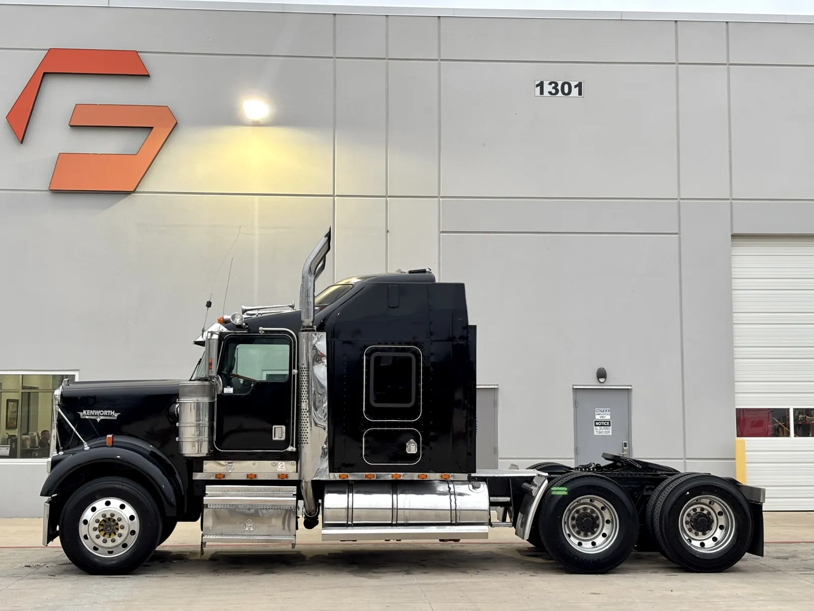 2000 Kenworth W900 — photo 4