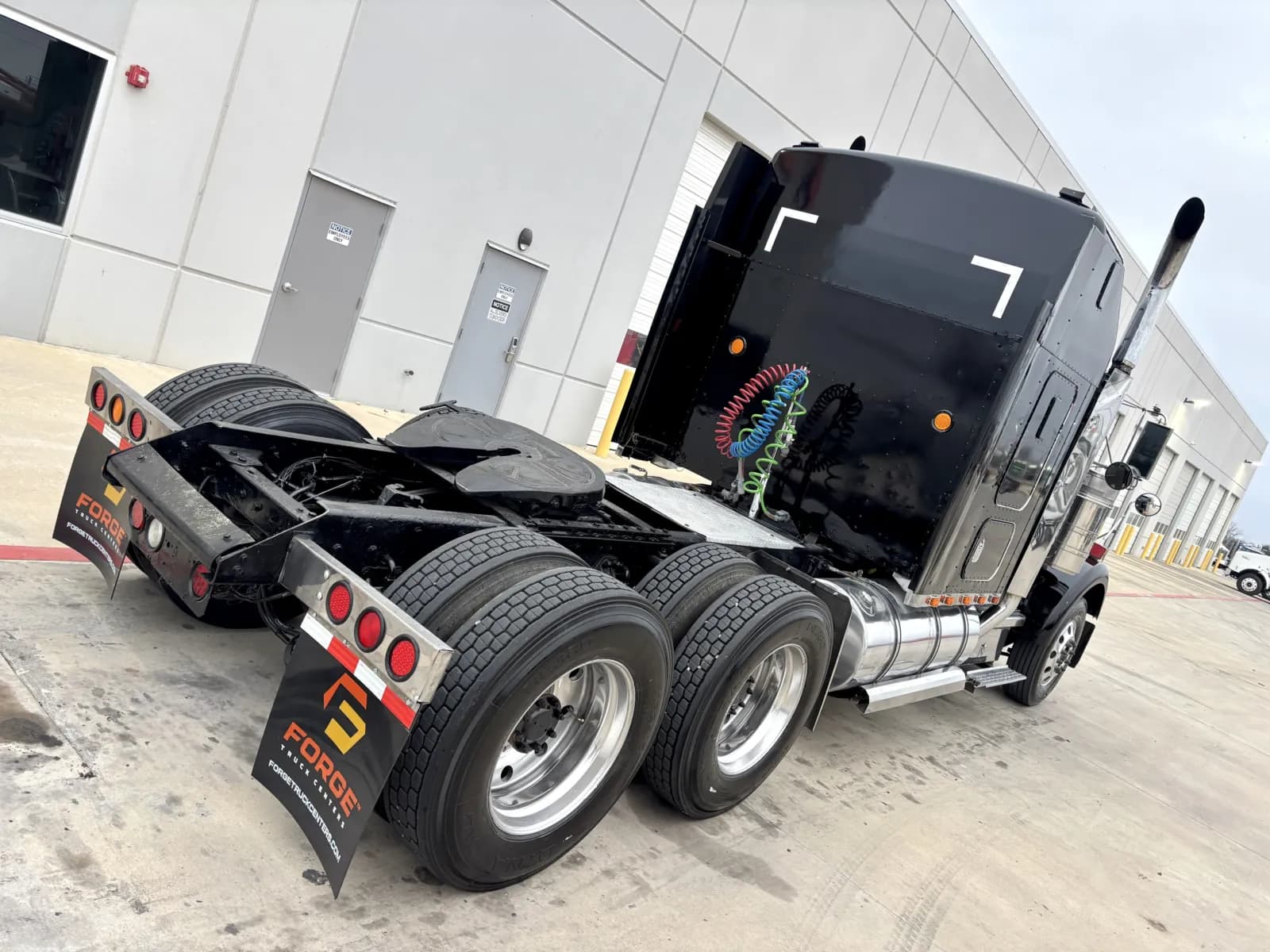 2000 Kenworth W900 — photo 11
