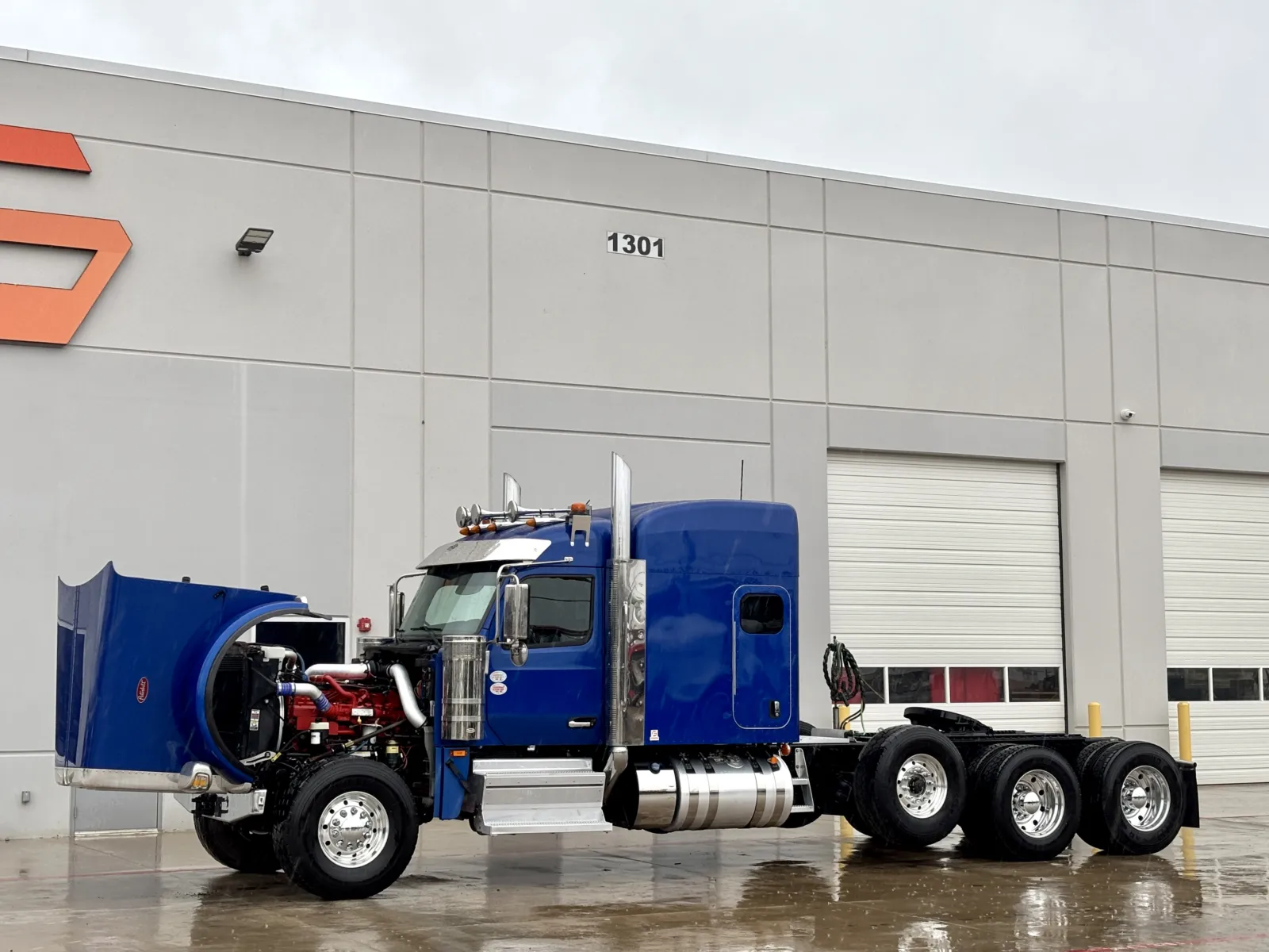 2025 Peterbilt 589 — photo 10