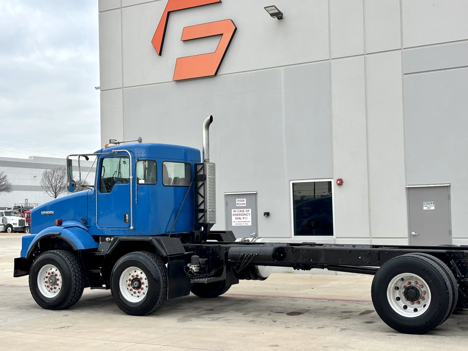 2005 Kenworth T800 — photo 8