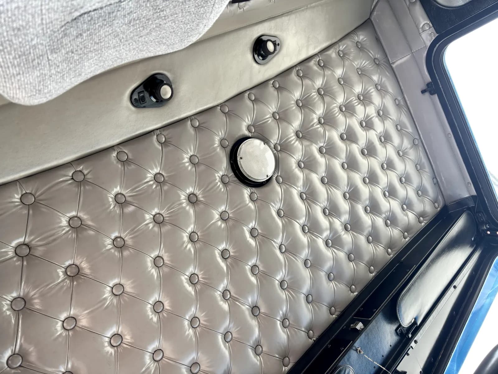 2005 Kenworth T800 — photo 19