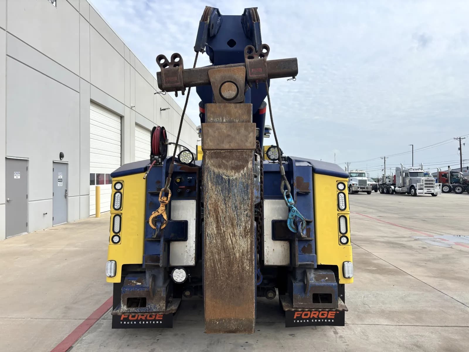 2010 Kenworth T800 — photo 11