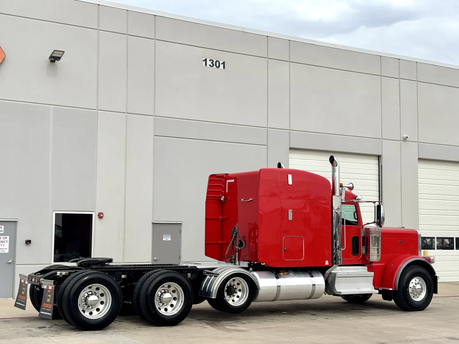 2024 Peterbilt 389 — photo 5