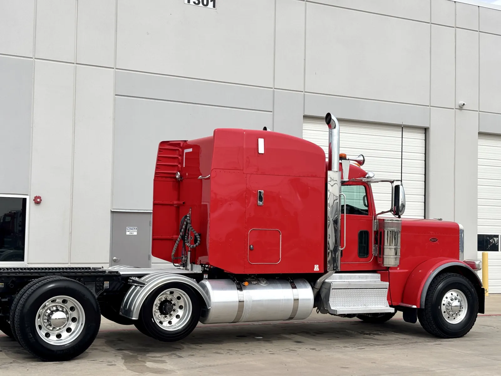 2024 Peterbilt 389 — photo 7