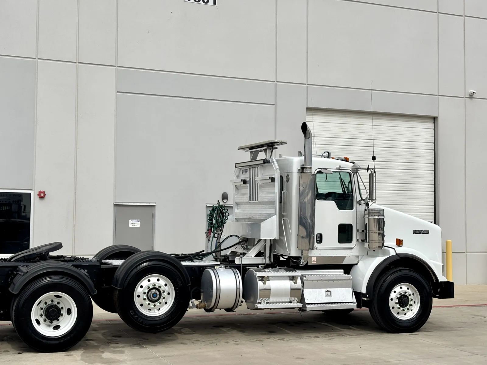 2017 Kenworth T800 — photo 7