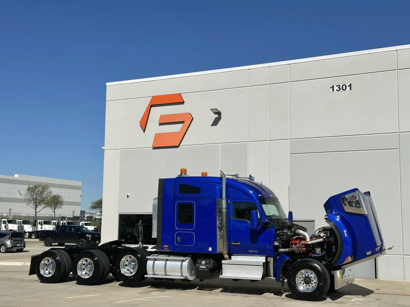 2022 Kenworth W990 — photo 9