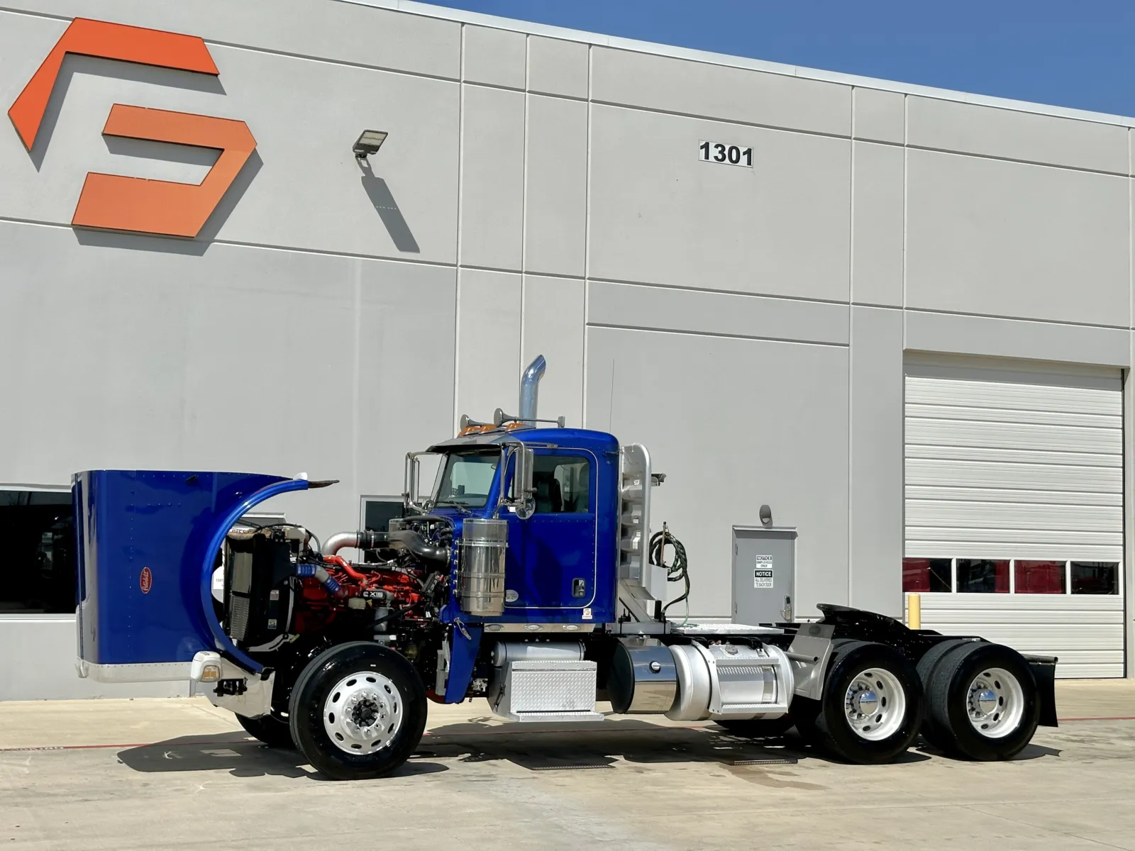2019 Peterbilt 389 — photo 10