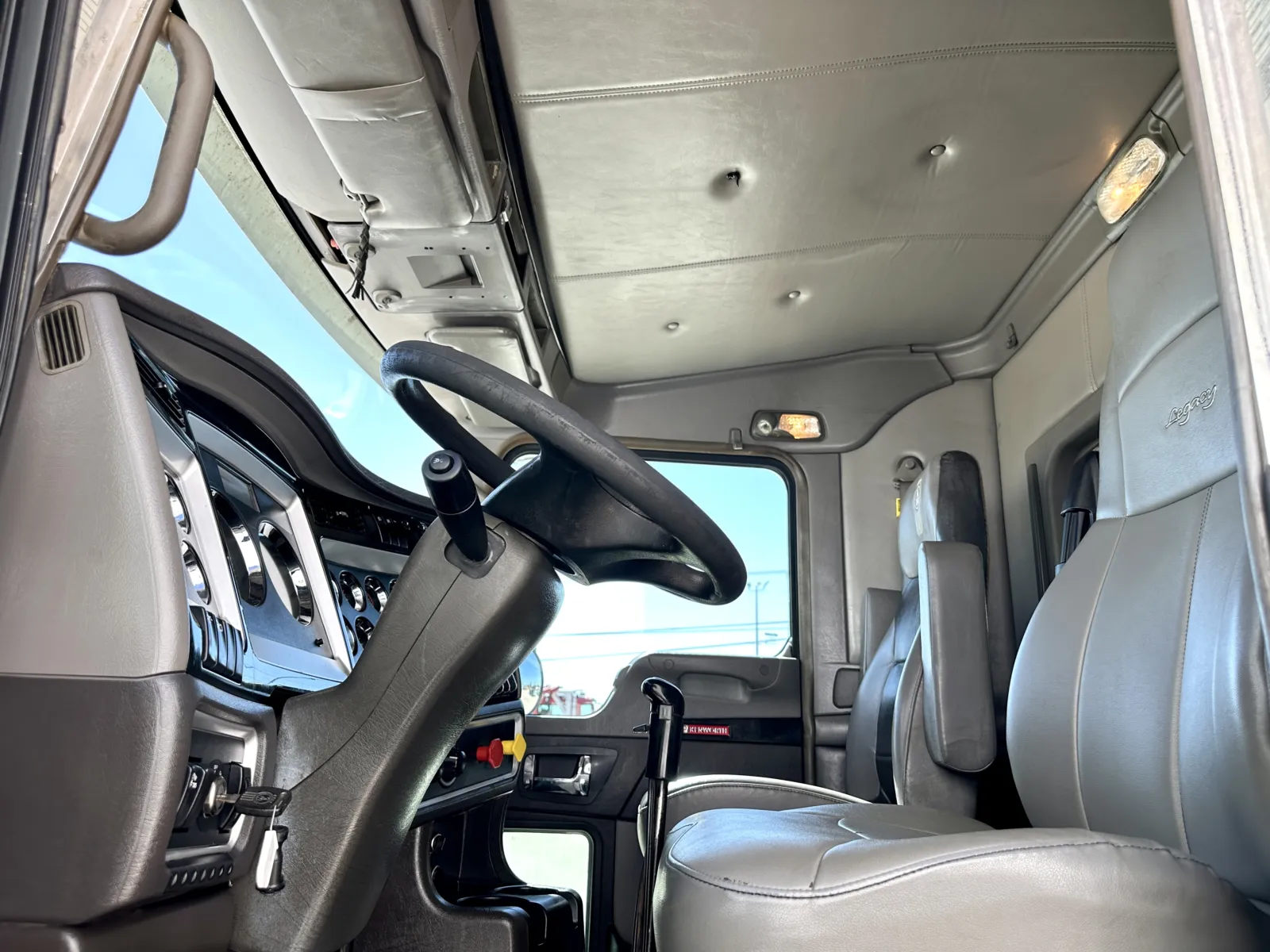 2014 Kenworth T800 — photo 14