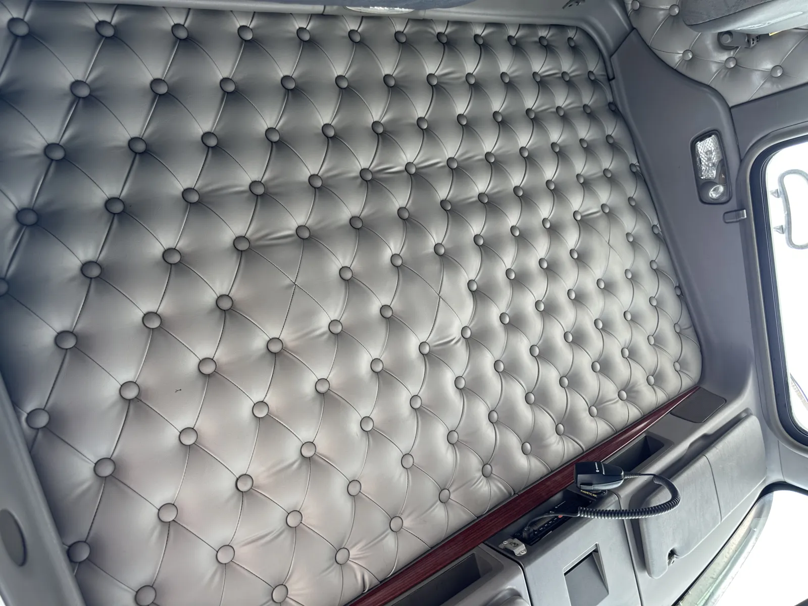 2007 Kenworth T800 — photo 21