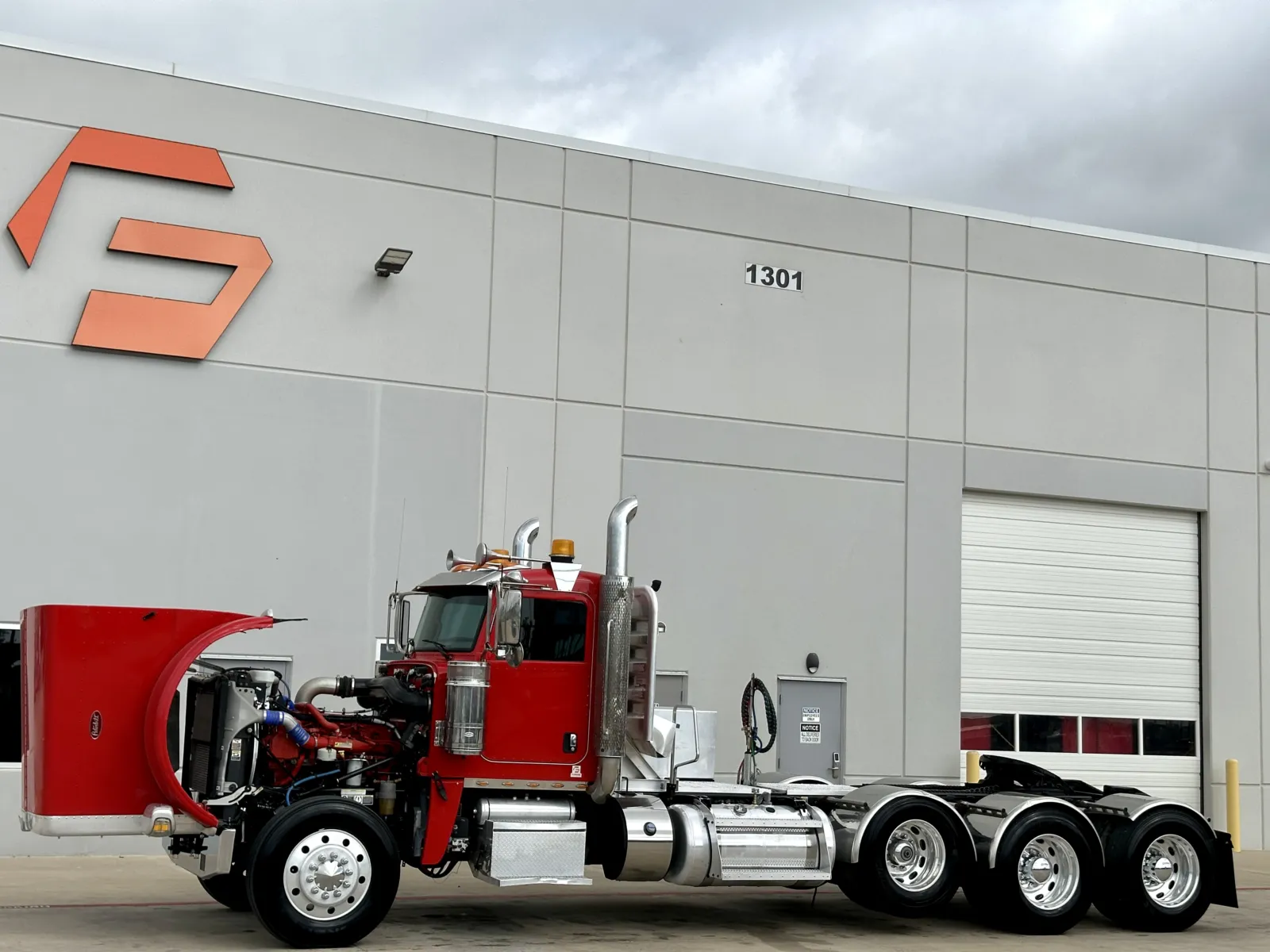 2017 Peterbilt 389 — photo 10