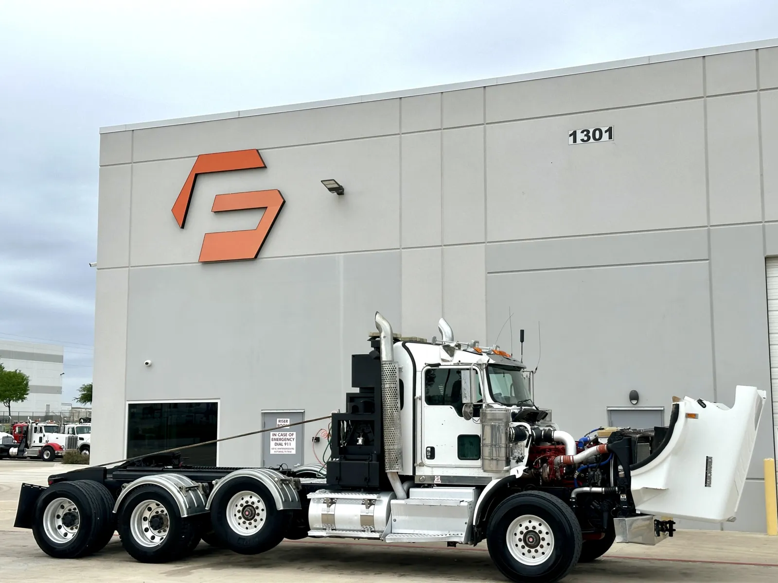 2012 Kenworth T800 — photo 9