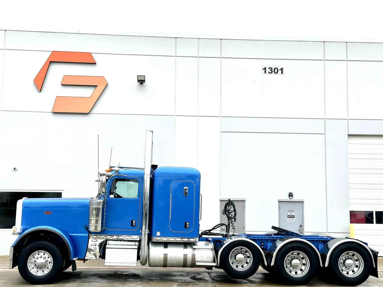 2018 Peterbilt 389 — photo 4