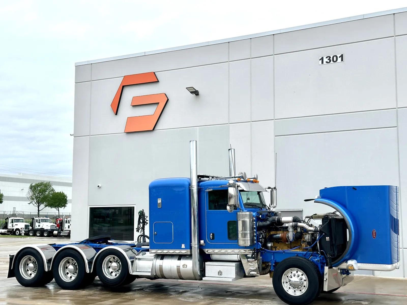 2018 Peterbilt 389 — photo 9
