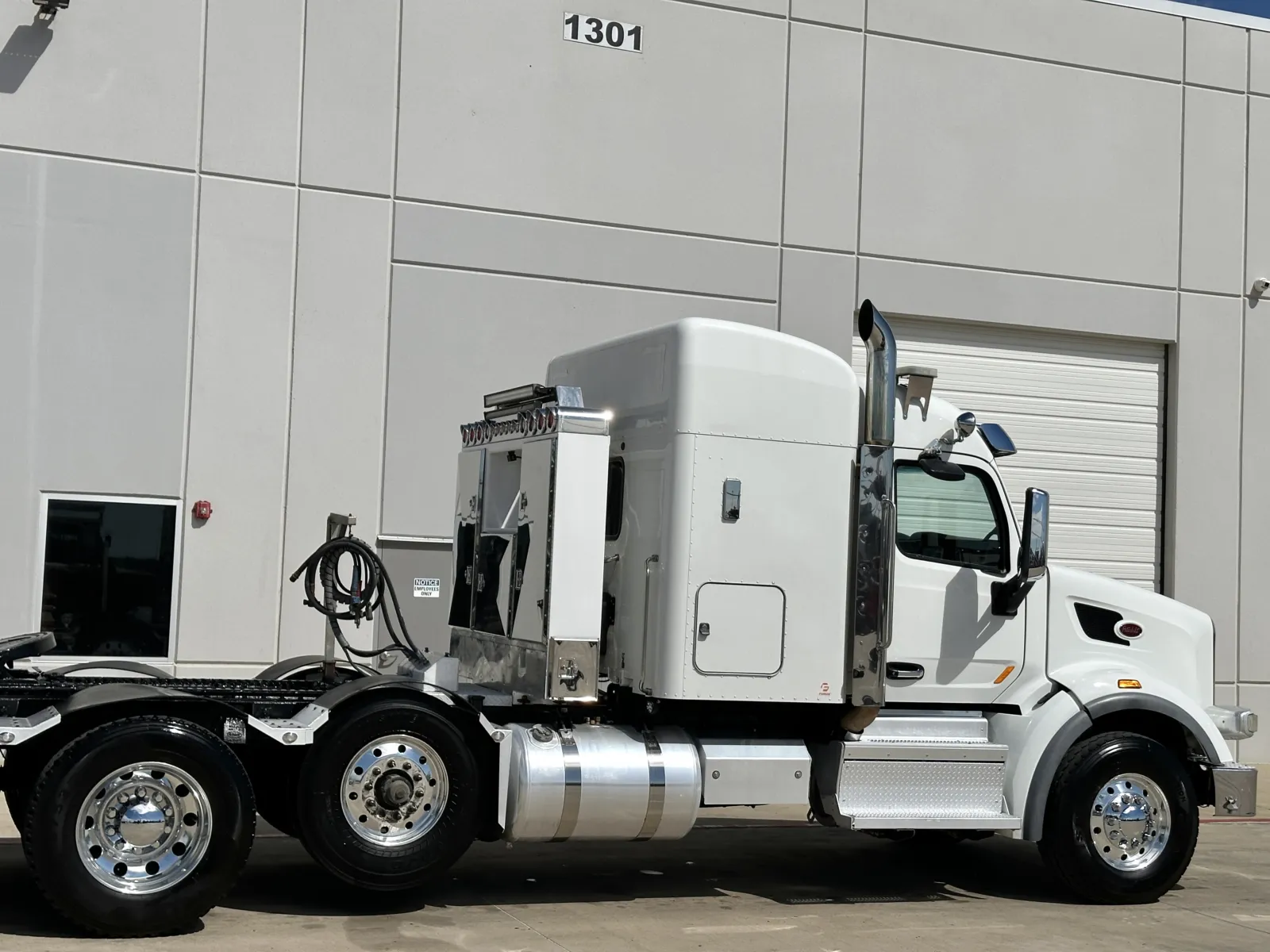 2022 Peterbilt 567 — photo 7