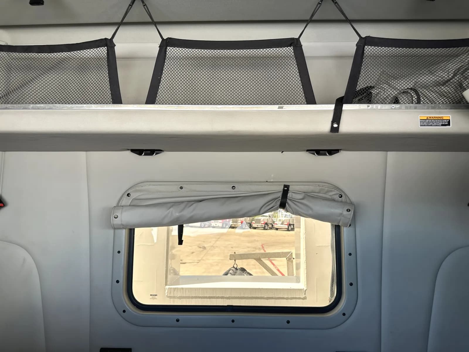 2022 Peterbilt 567 — photo 23