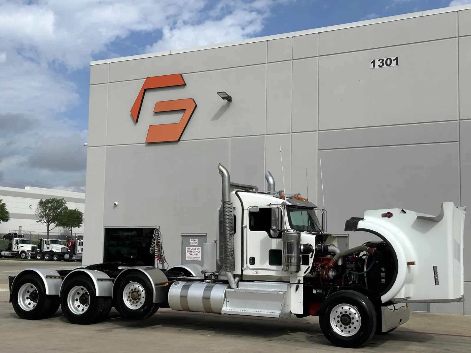 2017 Kenworth W900 — photo 9