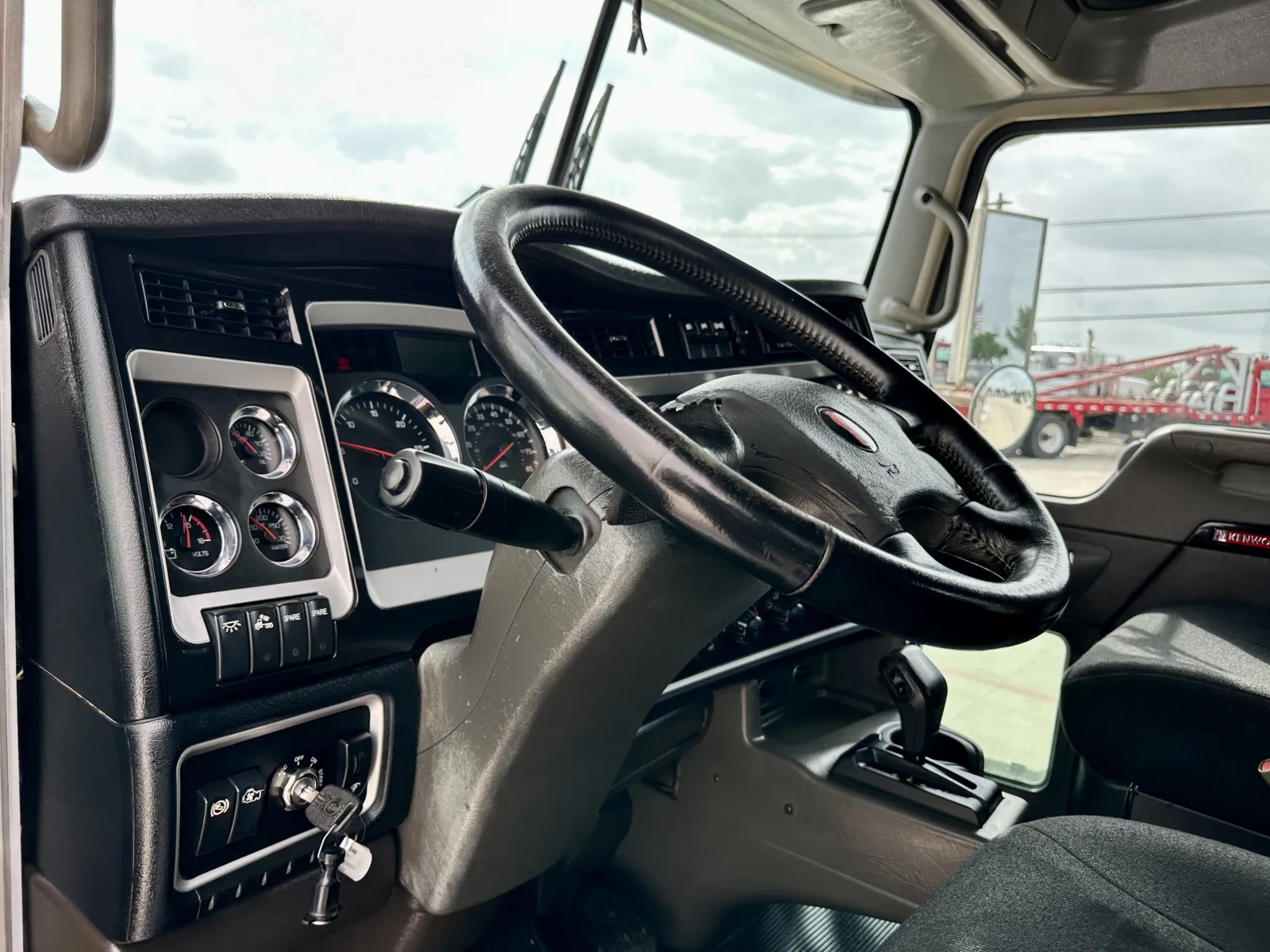 2017 Kenworth W900 — photo 15
