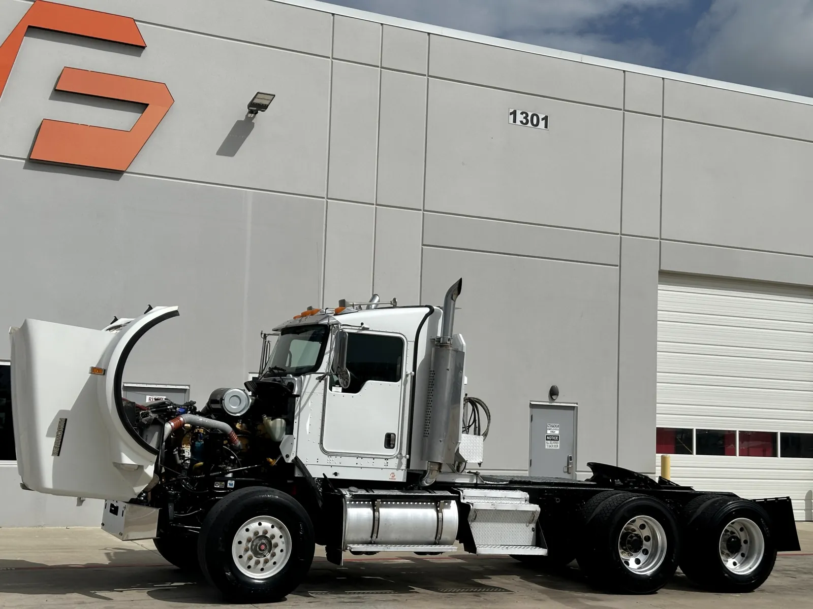 2007 Kenworth T800 — photo 10