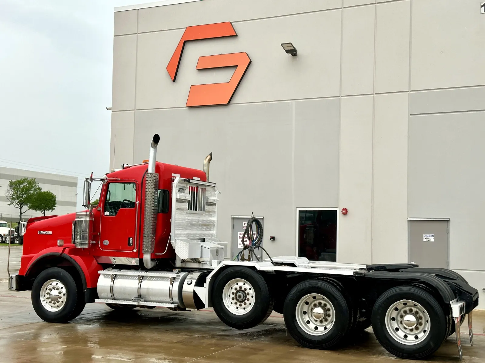 2011 Kenworth T800 — photo 6
